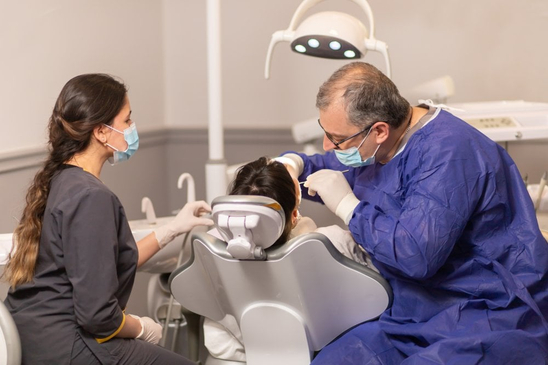 Slider image (7) Dental Medicus